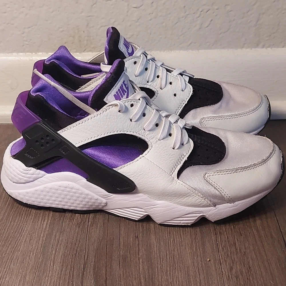 Nike Huarache Men's White Black Purple Athletic Shoes - Picture 3 of 10